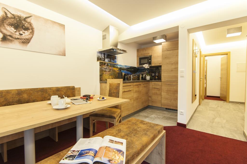 & Appartementhaus Haussteiner Aparthotel 4*
