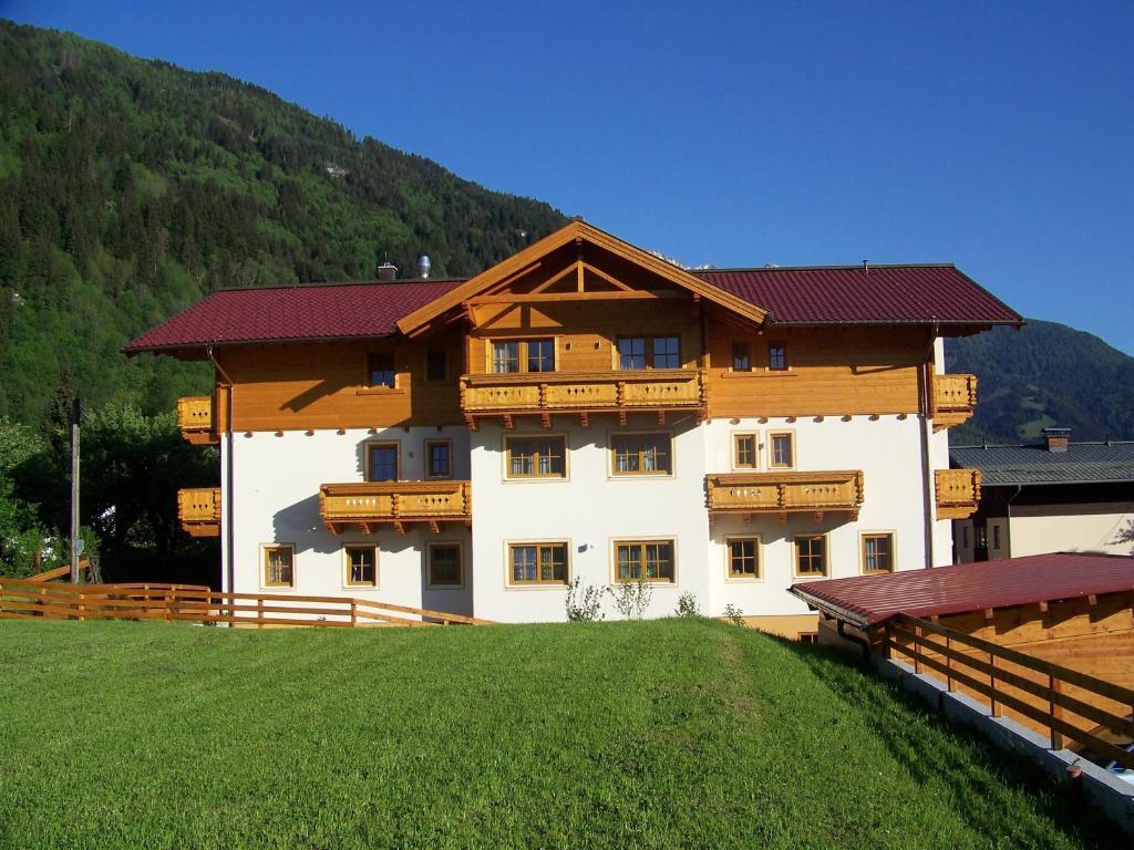 Landhaus&appartementhaus Haussteiner Aparthotel